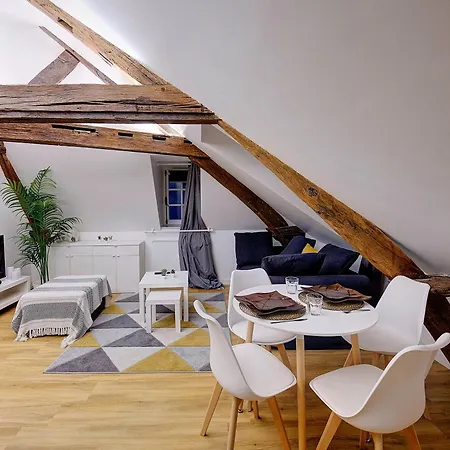 L'azur / 100m Gare Apartment
